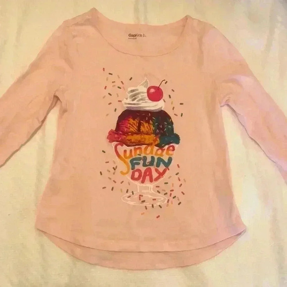 🛍 3 for $20 GAP Girls Long Sleeved Shirt - Picture 1 of 5